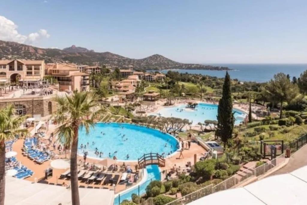Saint-Raphaël Superbe Appartement Village Cap Esterel 4P Climatise מראה חיצוני תמונה